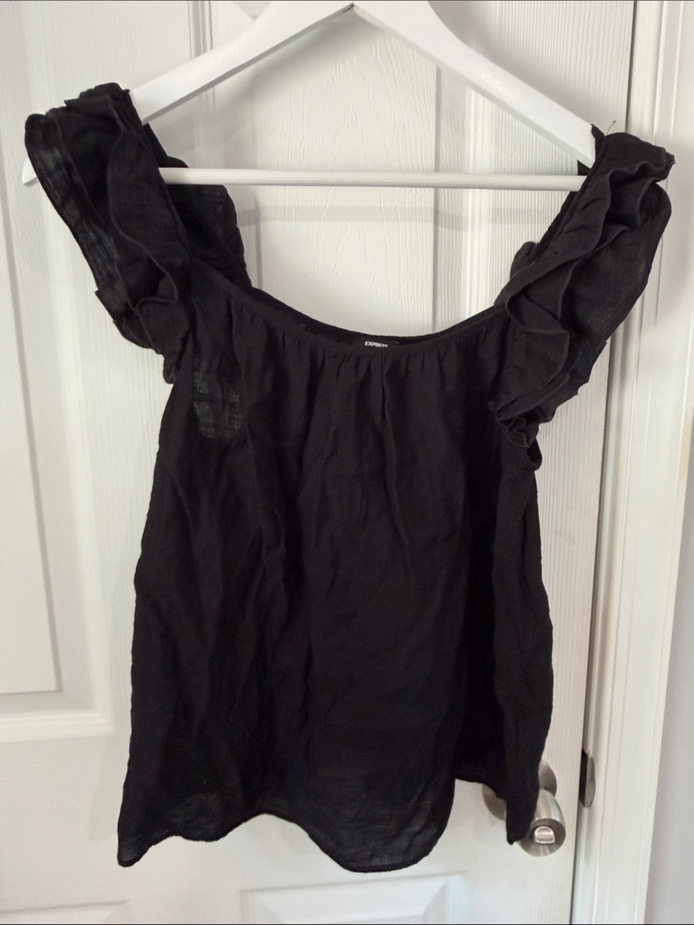 EXPRESS Black Ruffle Sleeve Women’s Top